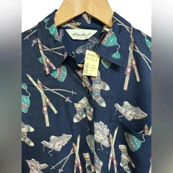 Eddie Bauer Navy Blue Ski Winter Print Long Sleeve Button Up Shirt Top Small NWT - Picture 3 of 9